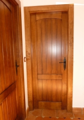 Puerta interior madera