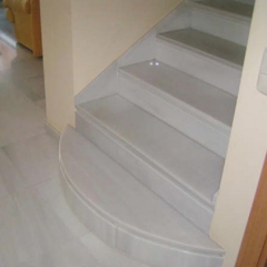 Escalera marmol 1