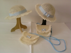 Sombreritos de nino con bolsos de nino para boda