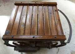 Trilla restaurada=mesa rustica