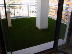 Terraza intalada por wwwdecoraenverdees