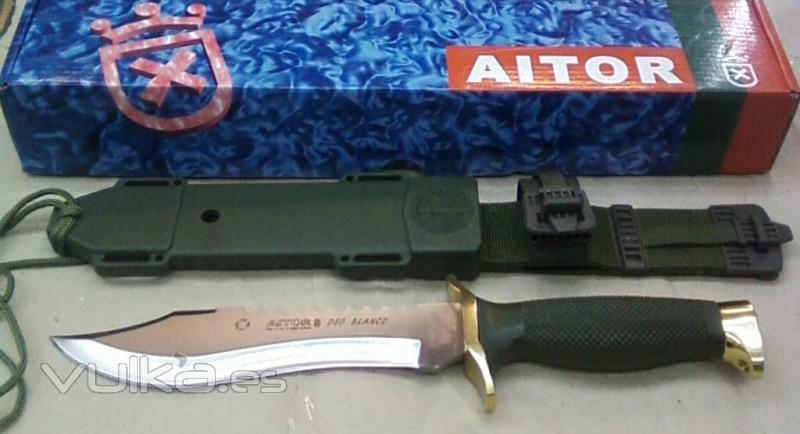 CUCHILLO AITOR OSO BLANCO