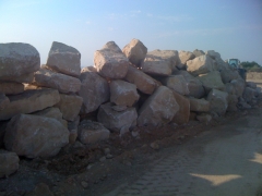 Piedra de escollera de 500-1500kg para muros contencion