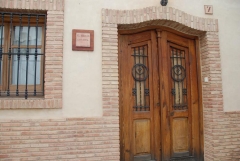Casa el rincon yatova (valencia) puerta de entrada