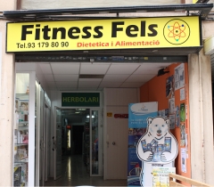 Fachada principal de fitnessfels tu tienda online y venta al publico en dietetica -castelldefels bcn
