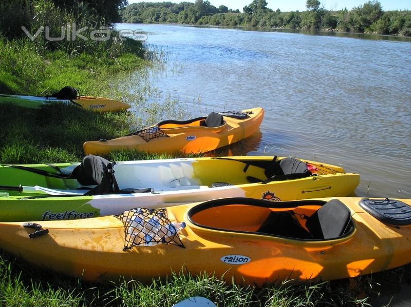 Bajada en canoa por el río Ebro. La vereda del cierzo
