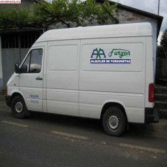 Alquiler de furgonetas sin conductor en velez malaga