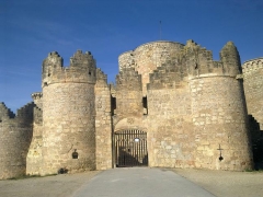 El castillo de belmonte, perfectamente acondicionado para su visita oculta misterios historicos