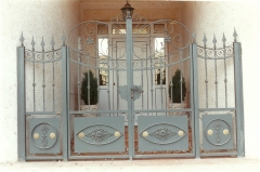Puerta de forja en cantabria
