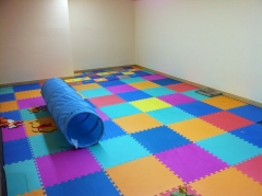Foto de la sala de psicomotricidad que se utiliza para muchos ejercicios de aprendizaje