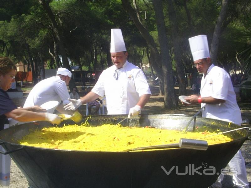 LA BAMBINA PAELLAS GIGANTES