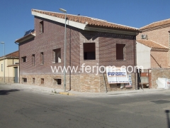 Foto 26 empresas construcción en Toledo - Construcciones Fernando y Jose Manuel sl (ferjom)