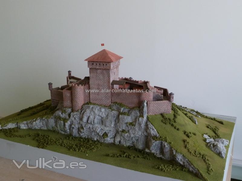 Maqueta Castillo Amaiur.Maqueta museistica historica museo