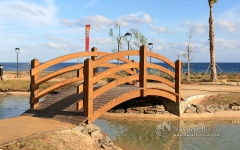 Puente curvo de madera urb mar de  pulpi