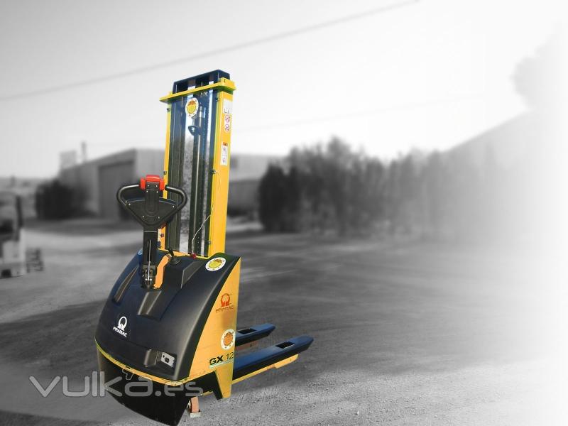 REF.:1338, Apilador eléctrico LIFTER, modelo GX12/29, capacidad de carga: 1200 Kgs., Altura de eleva