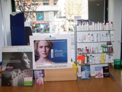 Foto 142 centros de depilación en Barcelona - Farma-outlet  (farmatural)