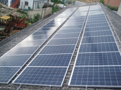 Instalacion solar sobre teja