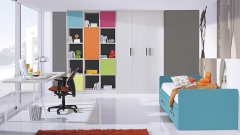 Dormitorio juvenil con estanteria multicolor del catalogo de dormitorios juveniles whynot 12