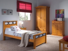 Dormitorio madera pino