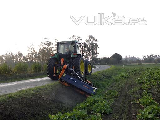 Trituradora agrícola para cunetas