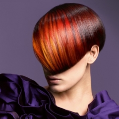 Elumen de goldwell es la coloracion que te asegura un tono intenso y duradero mimando tu cabello