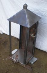 Capilla de forja en fabricacion , antes de lacado al horno farol grande de 65 cm de altura