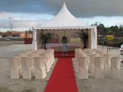 Montaje con jaima y alfombra para bodas civiles