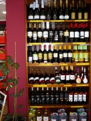 Bodega seccion vinos y licores