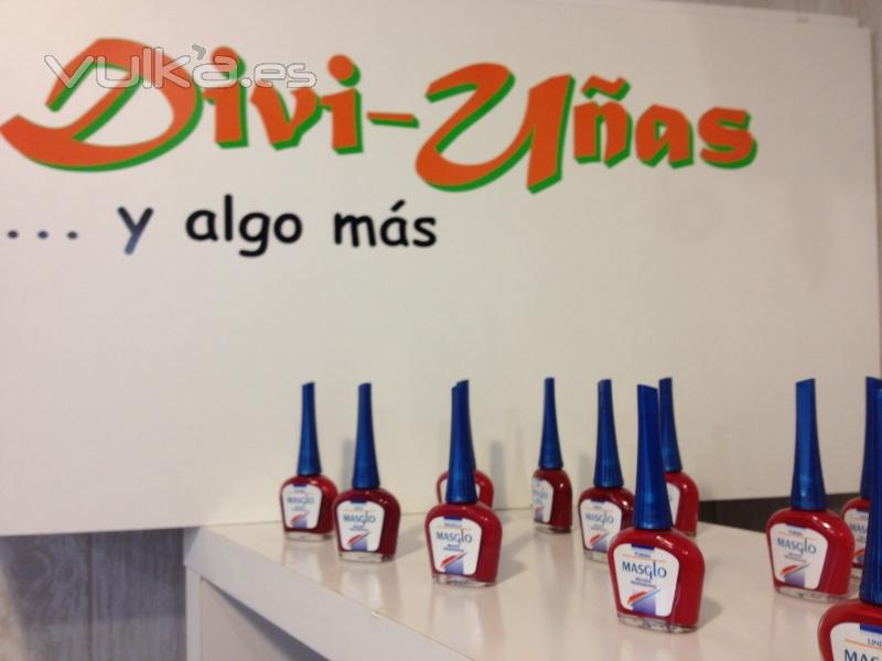 Divi-Uñas...y algo más 