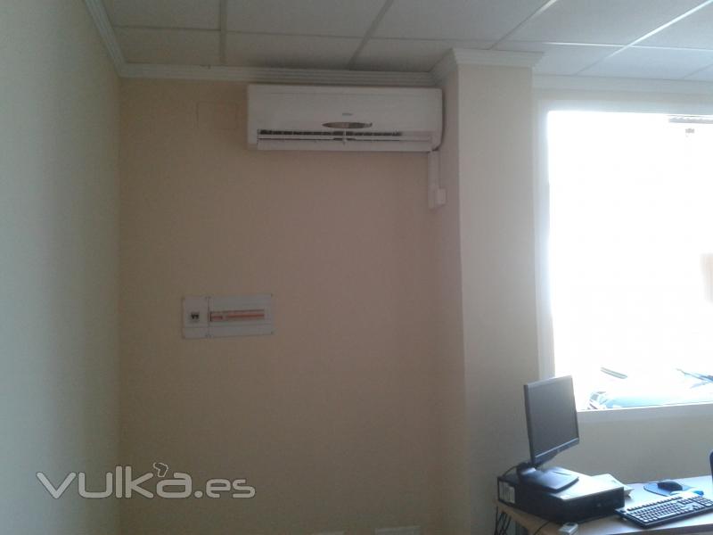 Climatizacion oficinas Aqualia en San Juan Del Puerto Huelva