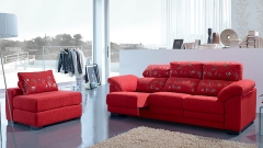 Sillon y sofa en color rojo