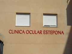Foto 599 medicina privada en Málaga - Clinica Ocular Estepona   dr Rodriguez Chico