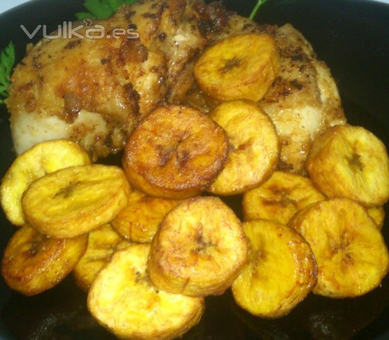 Pollo frito con Platanos