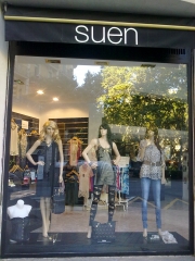 Foto 3633 boutiques - Suen Moda