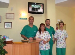 Foto 666 profesionales en Tarragona - Clinica Dental Riacci
