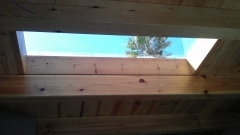 En techo de madera