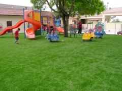 Cesped artificial parques infantiles