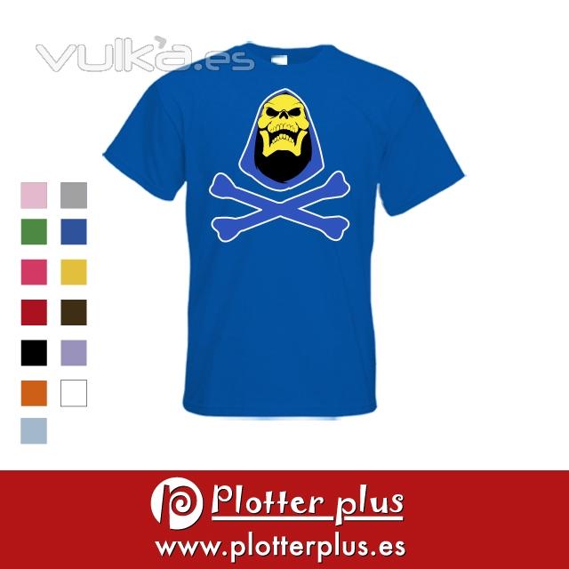 Camiseta de Skeletor, disponible en Plotterplus y en nuestra tienda online.