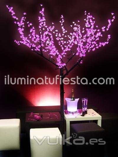 arbol led luminoso