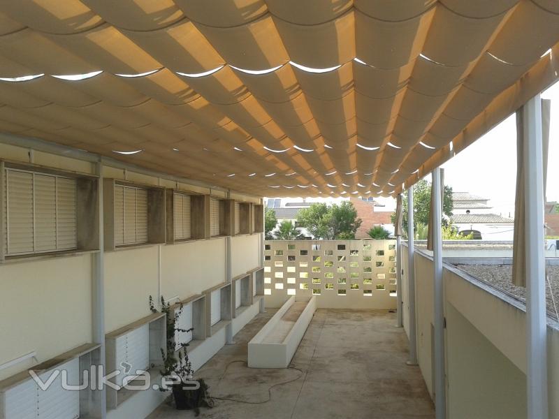 toldo con estructura