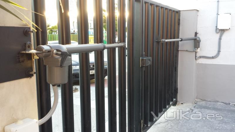 instalacion,reparacion,mantenimiento de puertas automaticas en huelva