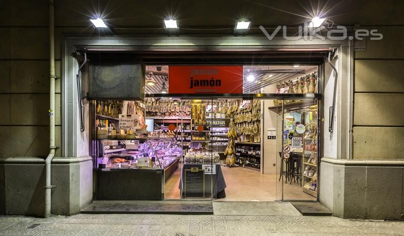 Jamón Jamón Barcelona calle Europa nº23 - Entrada principal