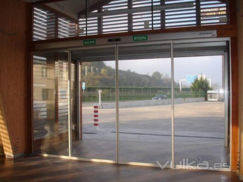 empresa instalacion puertas automaticas navarra