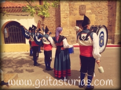 Foto 22 música para bodas en Asturias - Gaiteros Asturianos