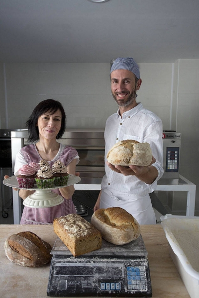 Obrador de pan Panakery, con HORNOS DE PANADERIA COBAMAQ