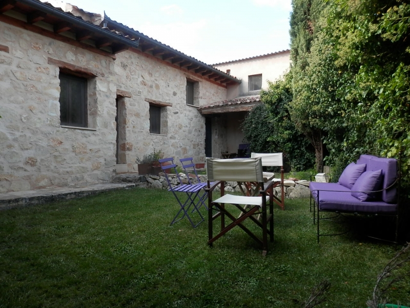 La Casona de Castilnovo - Hotel Rural Gay - Segovia Madrid - Jardín