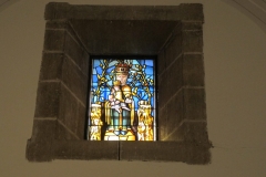 Vidriera de la virgen de valvanera iglesia de san esteban protomartir,  abalos la rioja