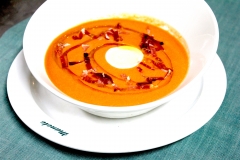 Salmorejo con virutas de mojama