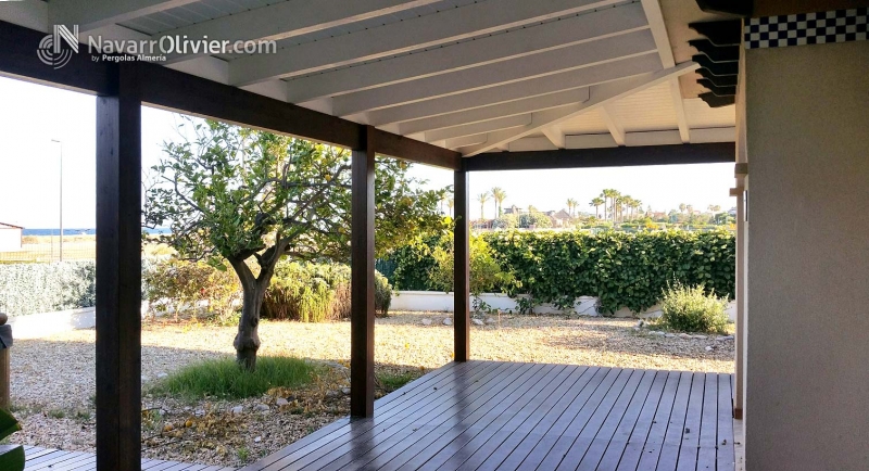 Porchada en ele para residencia de veraneo en Vera Almería