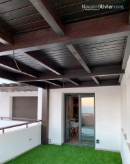 Pergola de madera para balcon de duplex